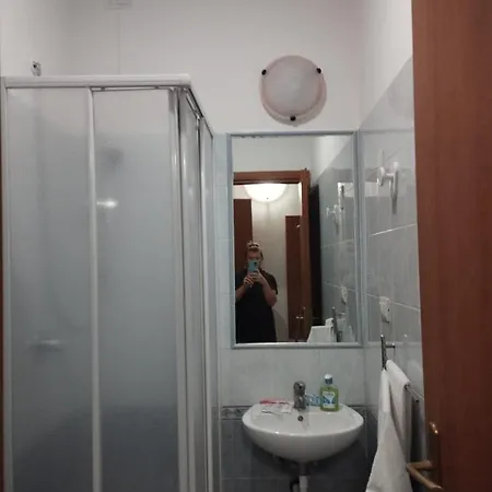 Panzió Termini Tina Ya Róma