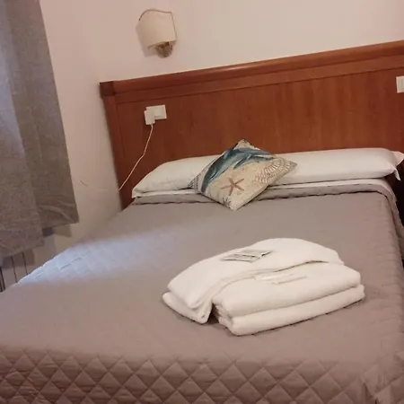 Bed & Breakfast Termini Tina Ya 3*