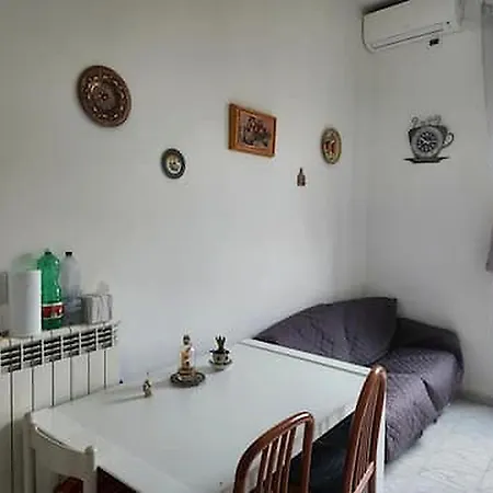 Termini Tina Ya روما
