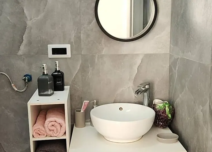 Termini Tina Ya Bed & Breakfast 3*