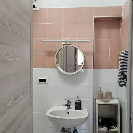 Bed & Breakfast Termini Tina Ya 3*
