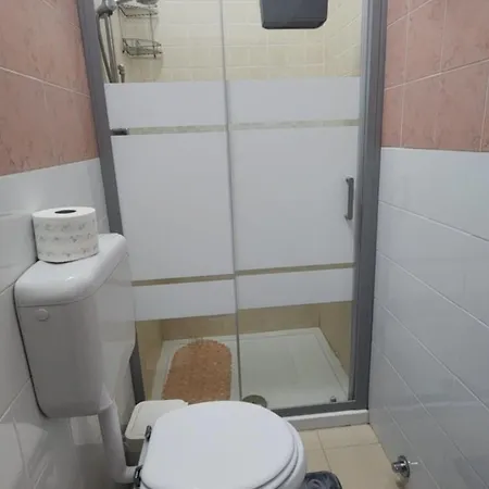 Termini Tina Ya Bed & Breakfast