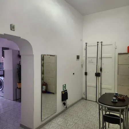 Termini Tina Ya