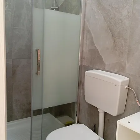 Termini Tina Ya Bed & Breakfast
