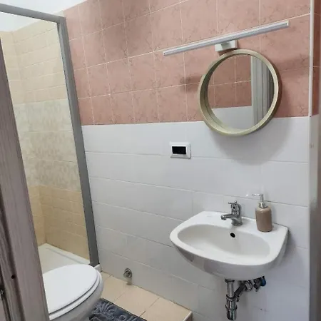 Bed & Breakfast Termini Tina Ya